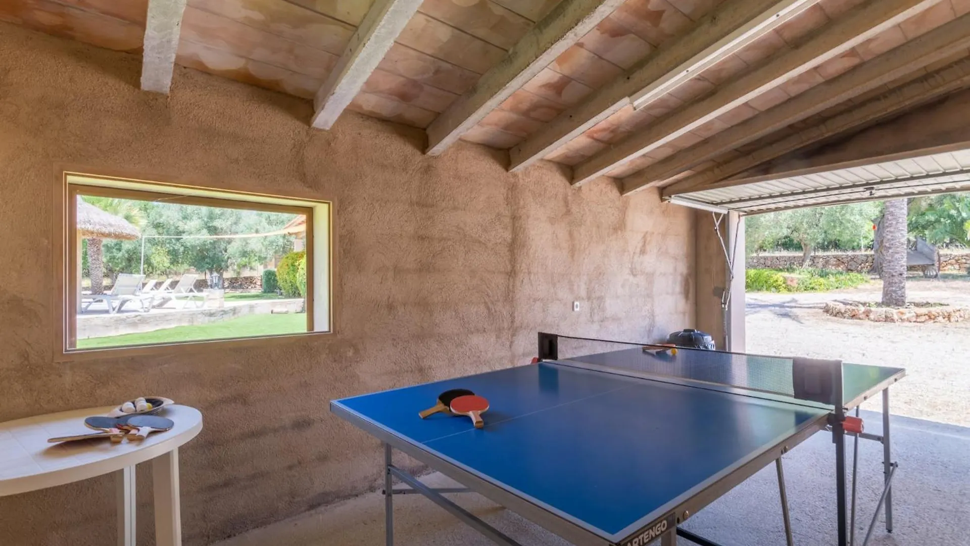 Villa In سان لورينثو دي كارديسار 0*,  إسبانيا