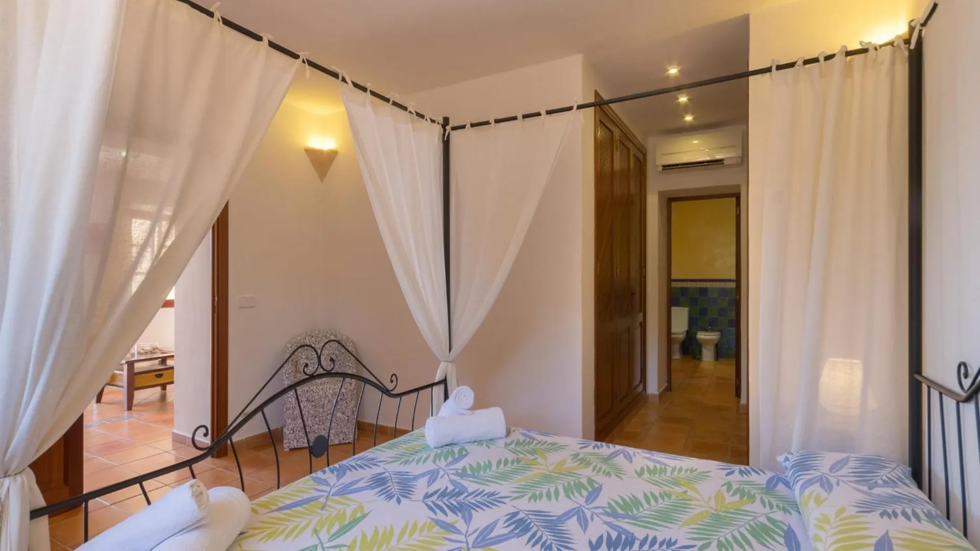 Villa In سان لورينثو دي كارديسار