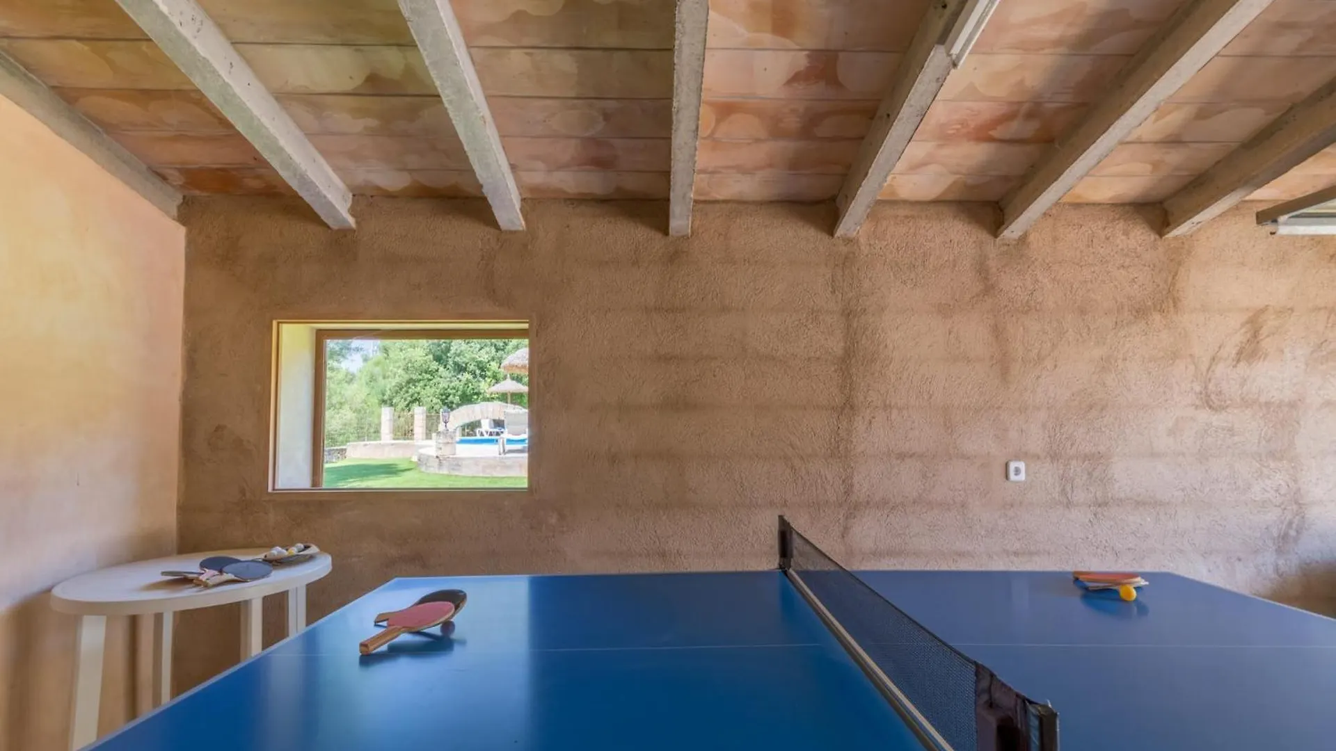 Villa In سان لورينثو دي كارديسار