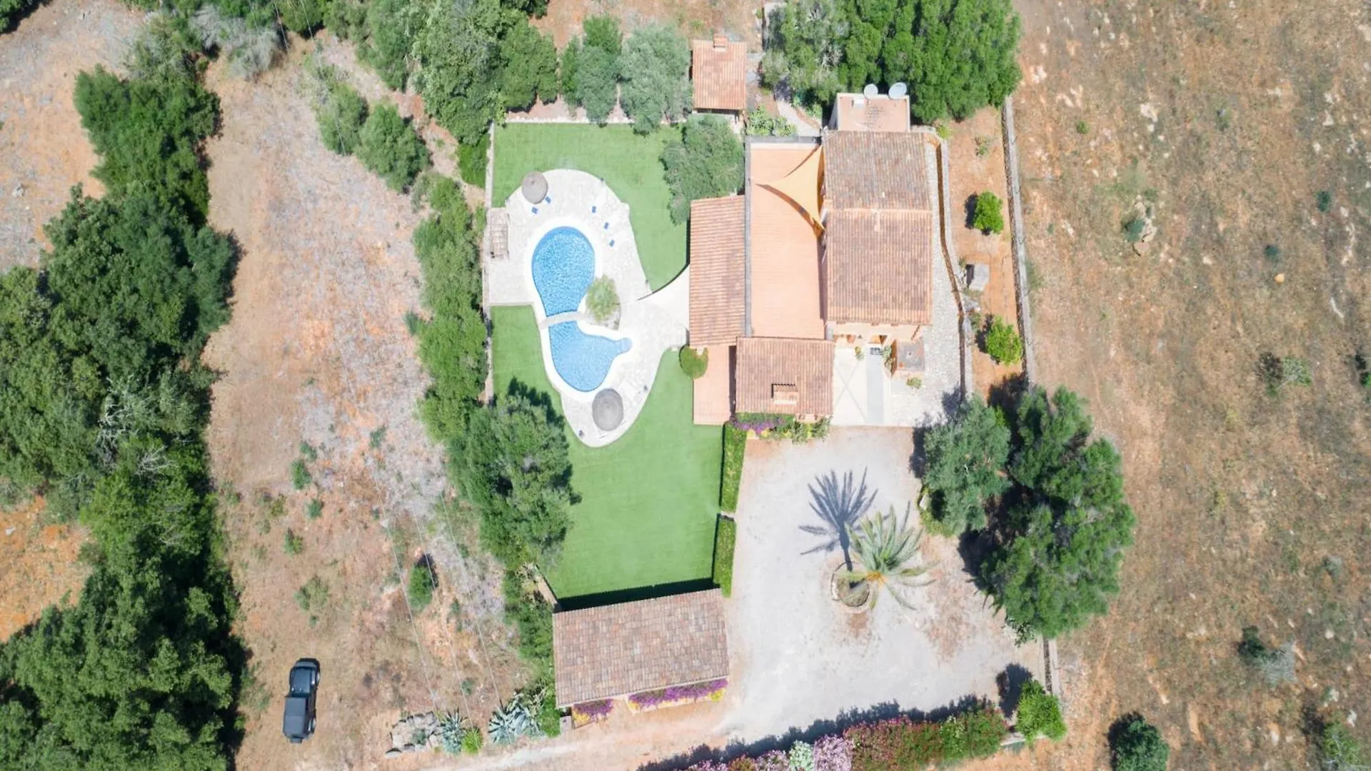Villa In سان لورينثو دي كارديسار إسبانيا